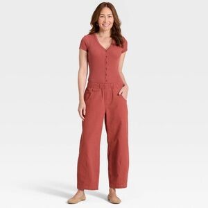 Women's Mid-Rise Barrel Leg Pull-On Pants - Universal Thread™ Rust Size Medium